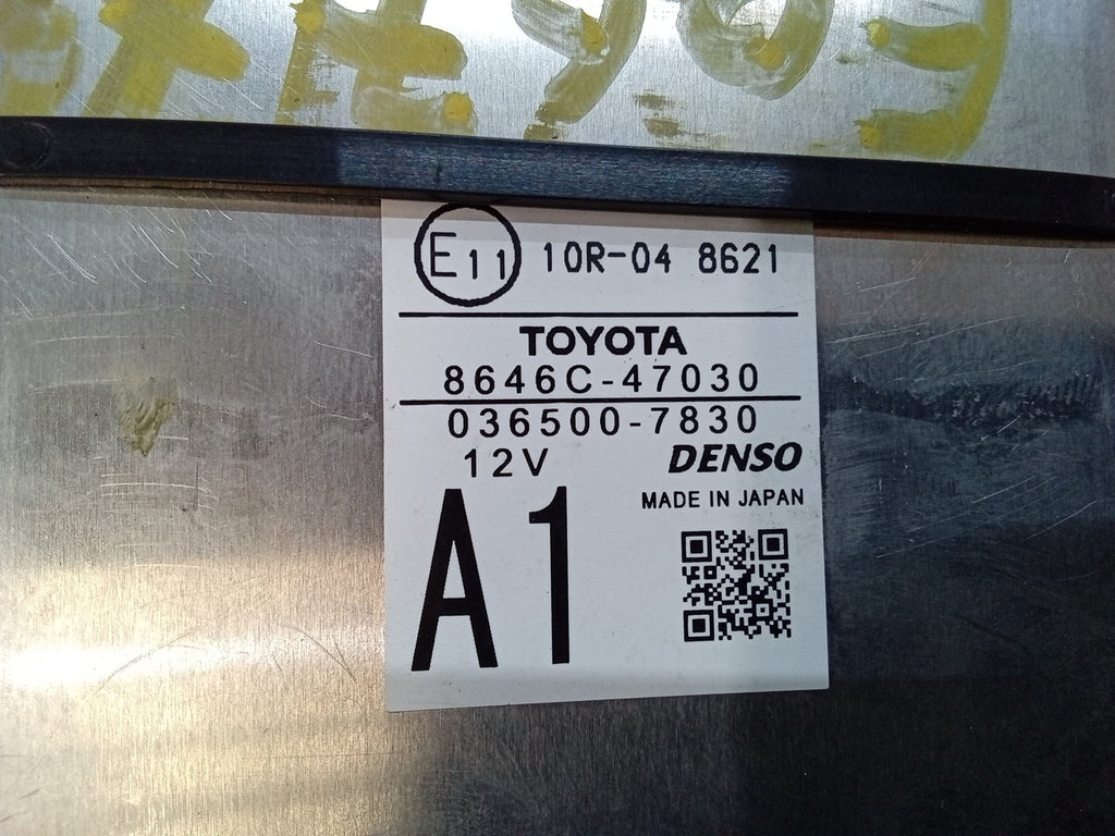 Pre-Owned 2017 Toyota Prius Front Windshield Lane Departure Warning Camera 8646C47030  OEM (Good)