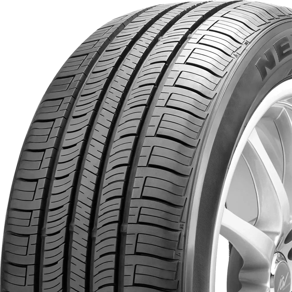 Nexen N'Priz AH5 All Sizeeason 225/50R17 94T Passenger Tire
