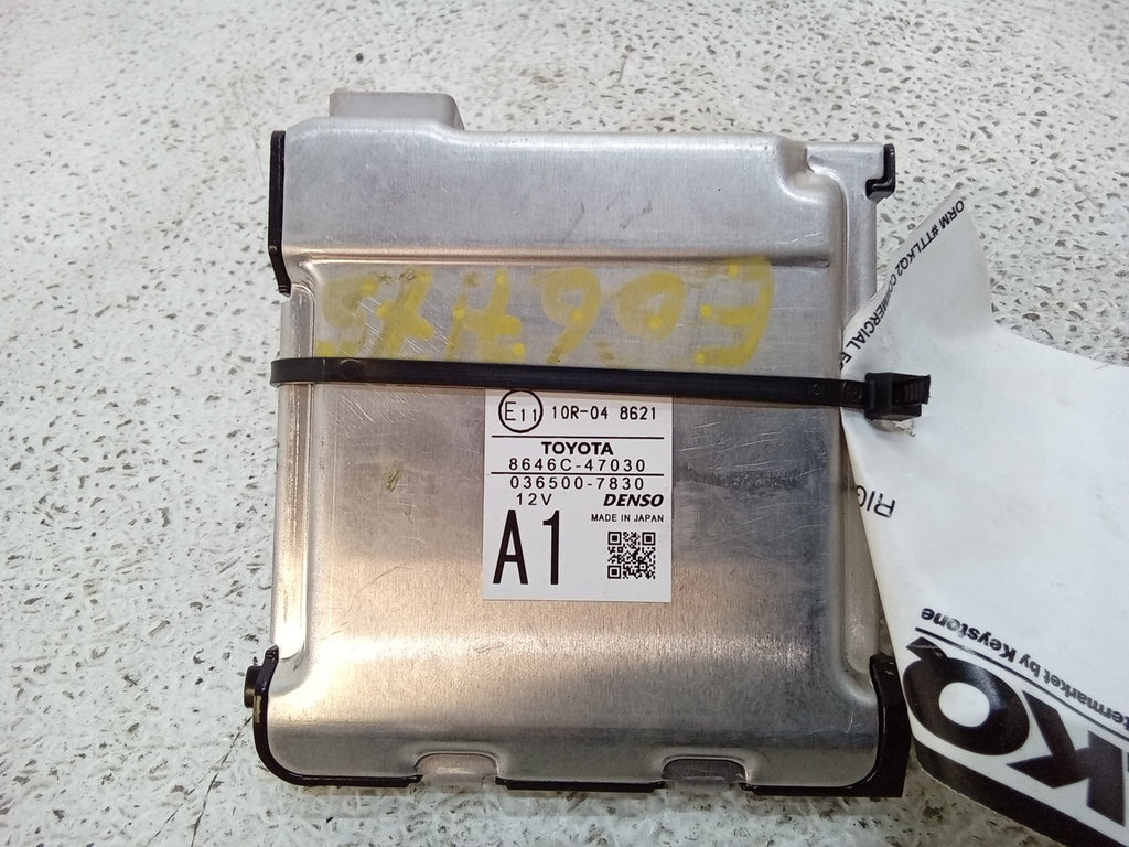 Pre-Owned 2017 Toyota Prius Front Windshield Lane Departure Warning Camera 8646C47030  OEM (Good)